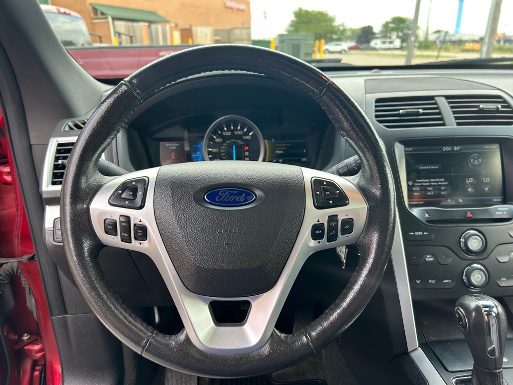 2014 Ford Explorer Image 18