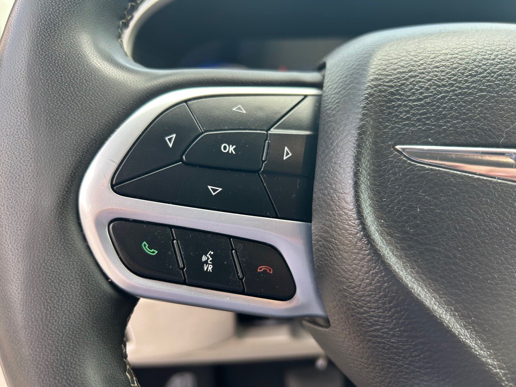 2022 Chrysler Pacifica Image 21