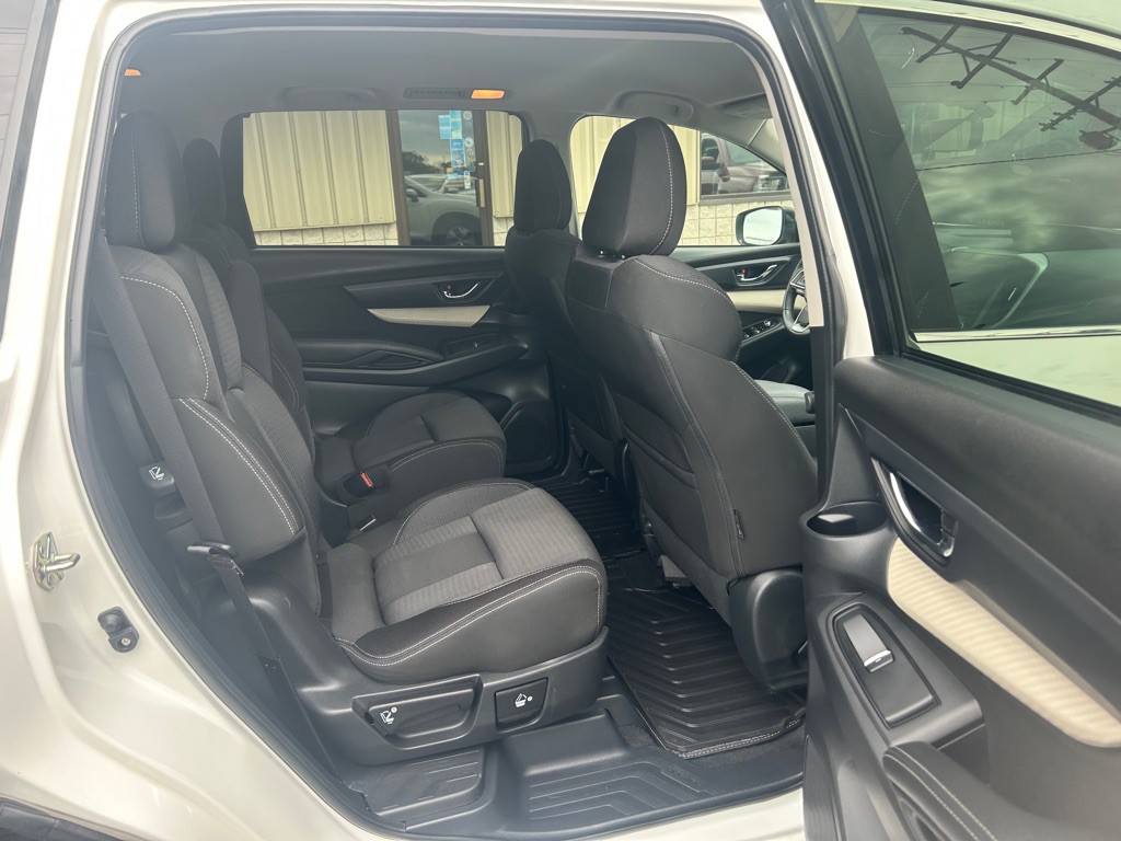 2019 Subaru Ascent Image 8