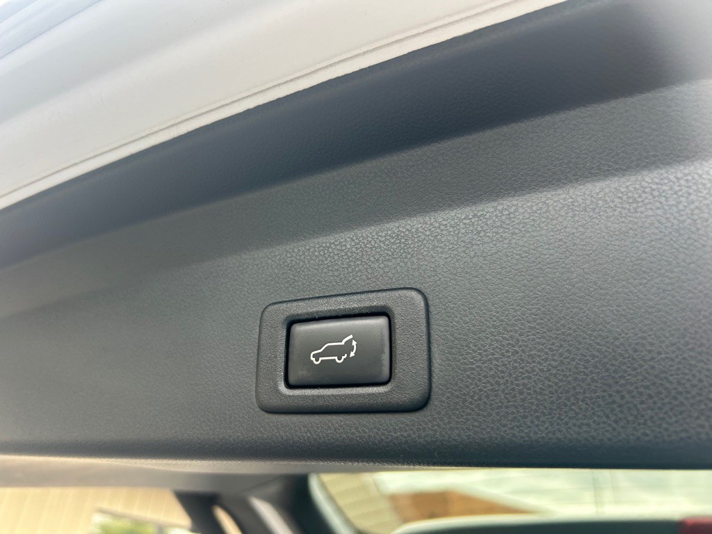 2019 Subaru Ascent Image 11