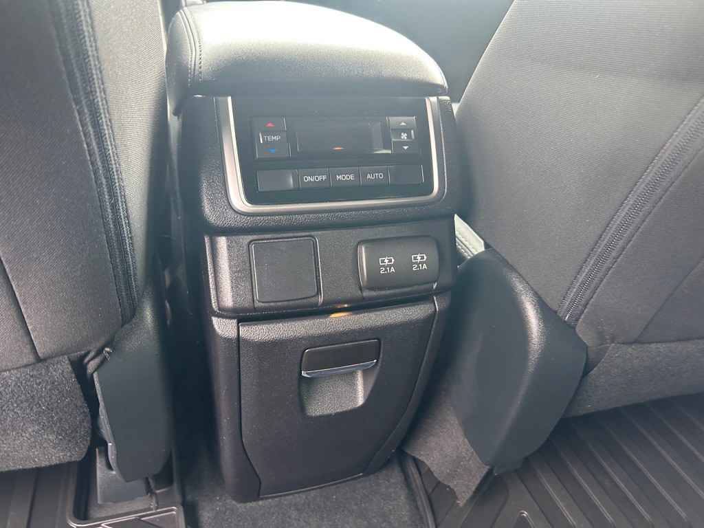 2019 Subaru Ascent Image 13