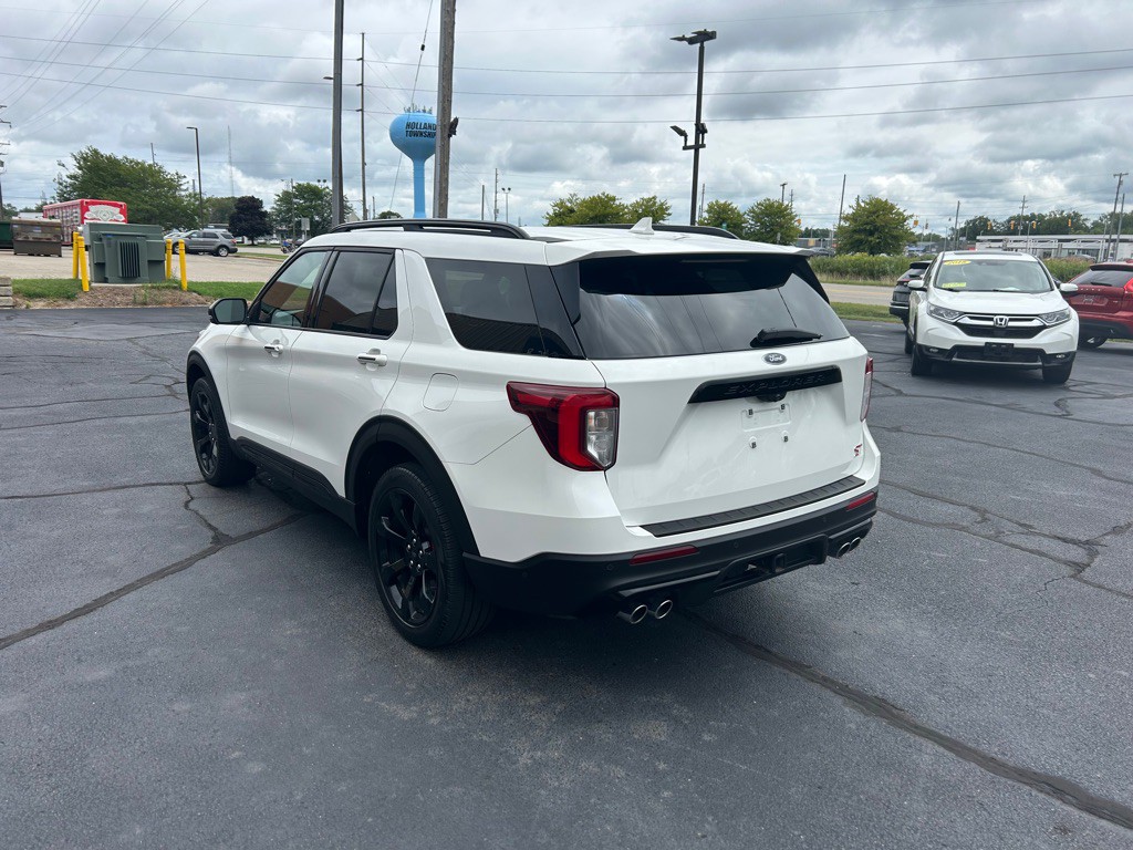 2020 Ford Explorer Image 5