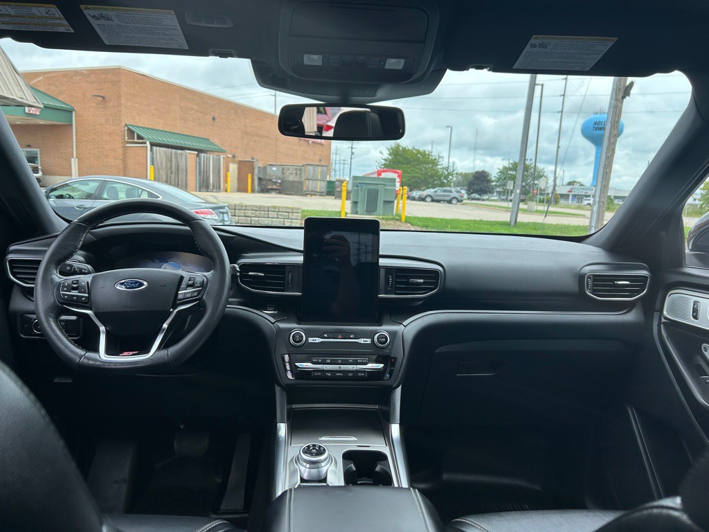 2020 Ford Explorer Image 15