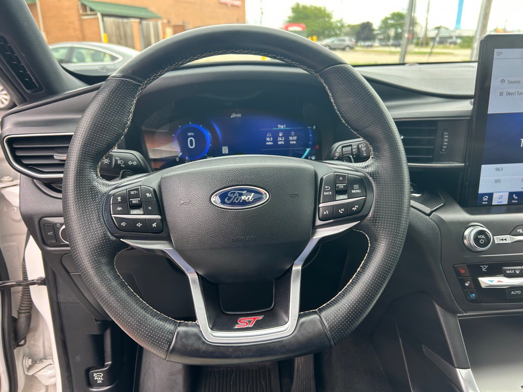 2020 Ford Explorer Image 20