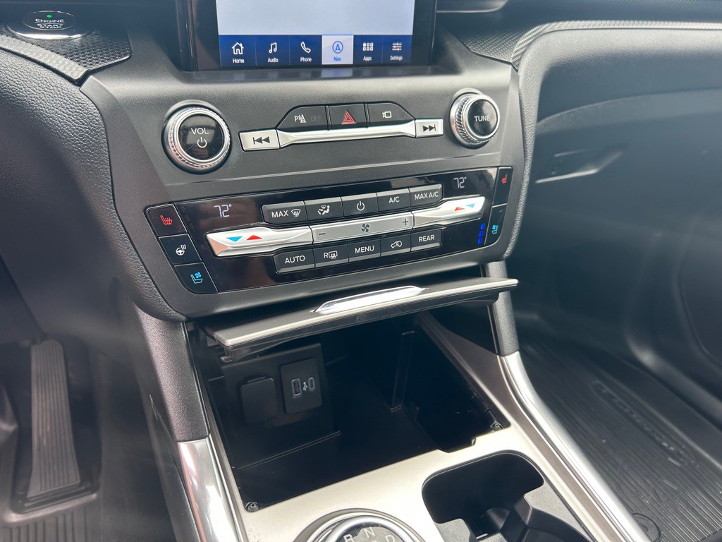 2020 Ford Explorer Image 27