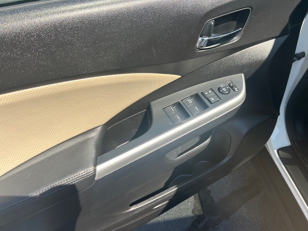 2015 Honda CR-V Image 14