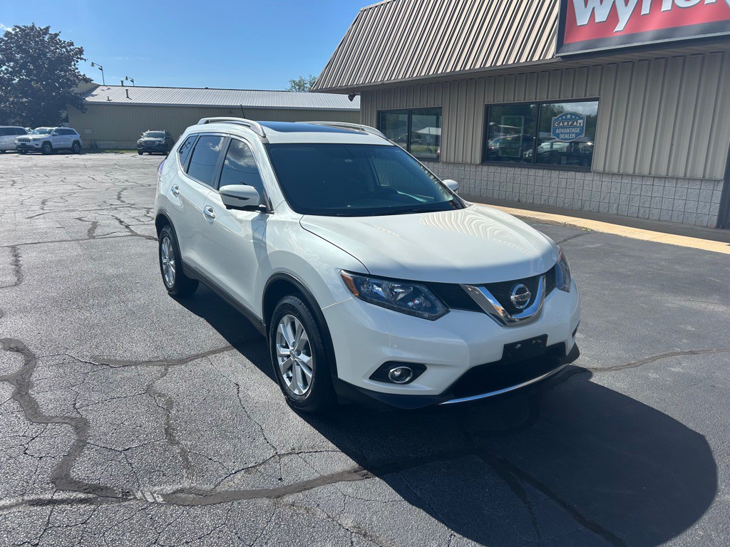 2016 Nissan Rogue Image 2