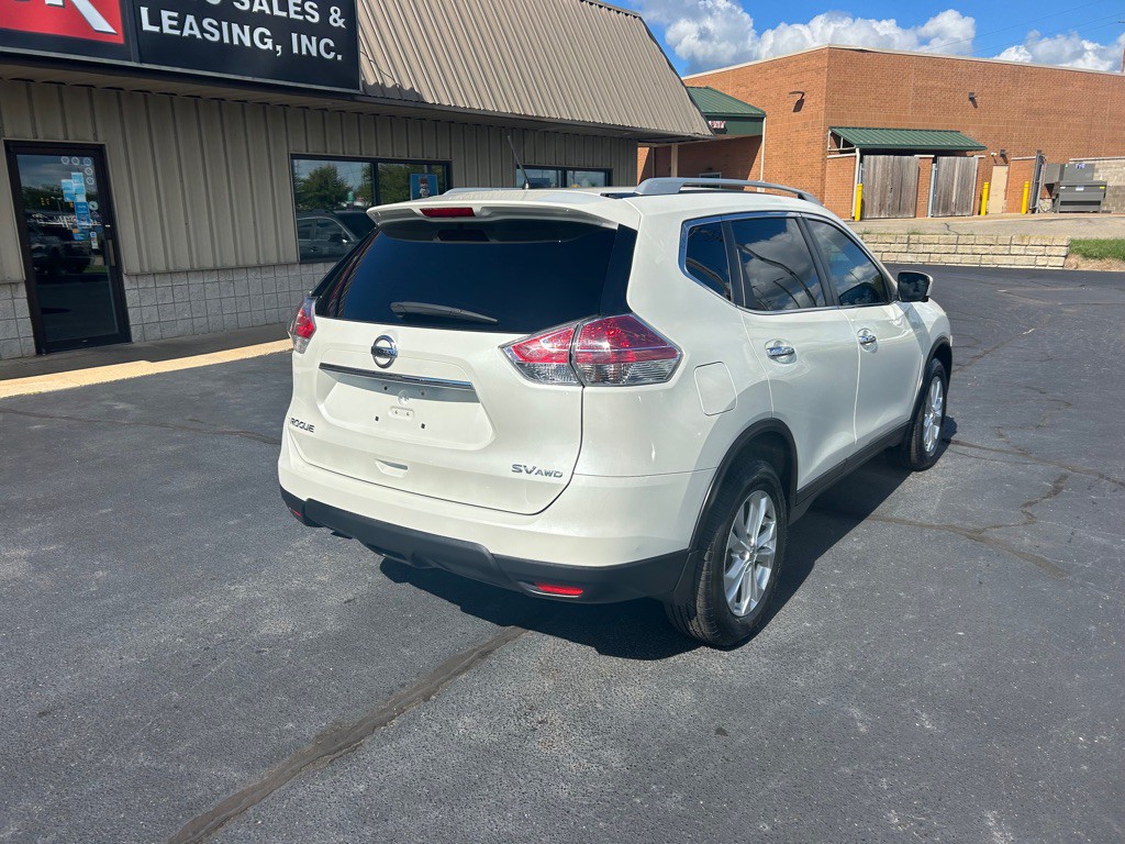 2016 Nissan Rogue Image 6