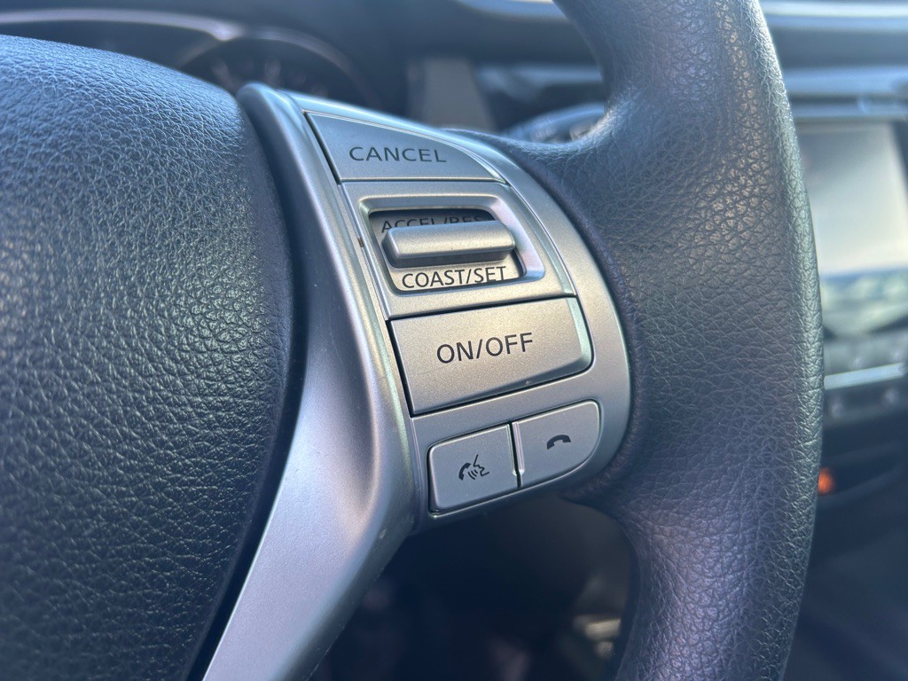 2016 Nissan Rogue Image 20