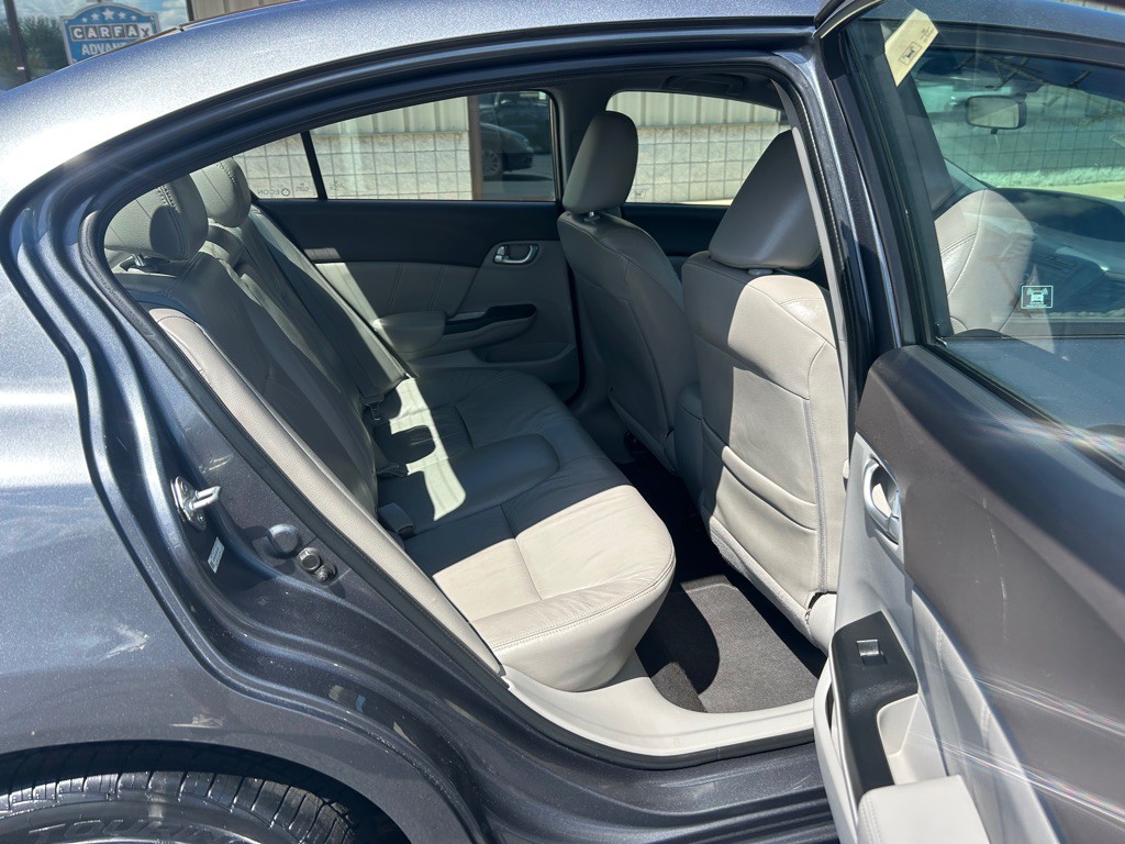 2012 Honda Civic Image 8