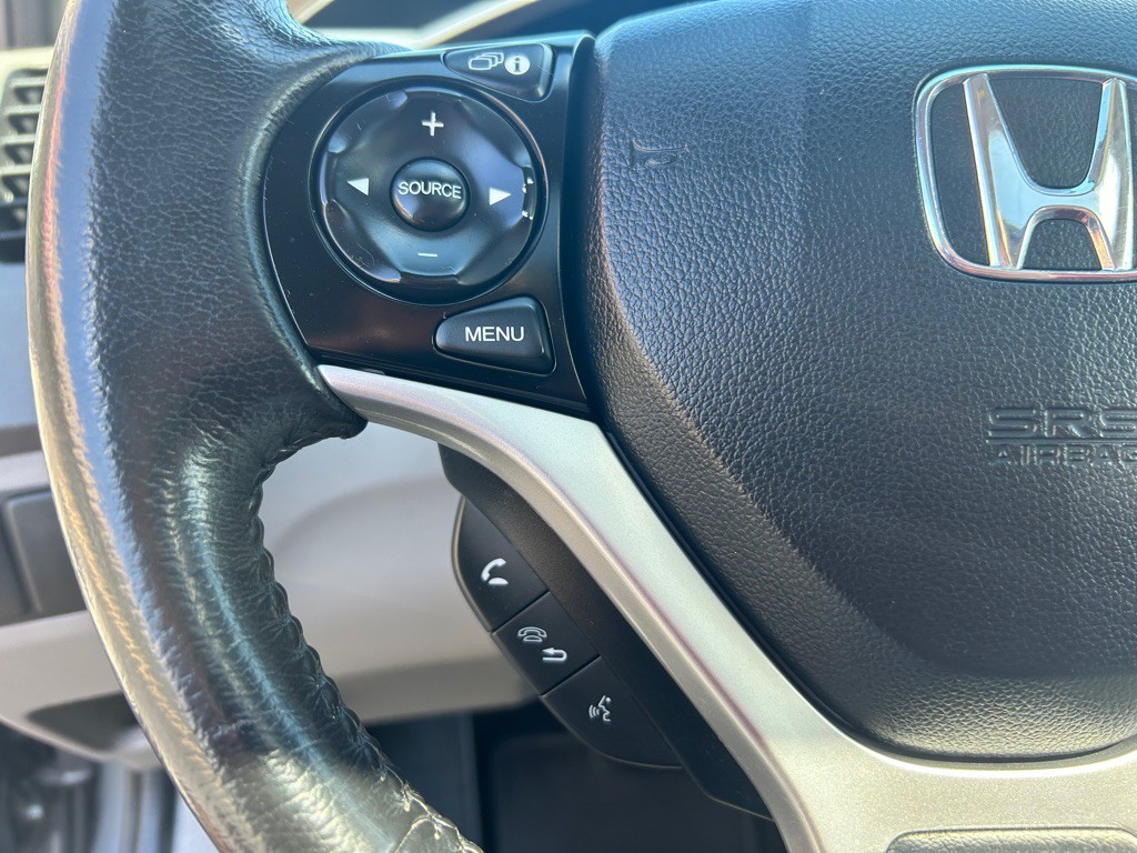 2012 Honda Civic Image 17