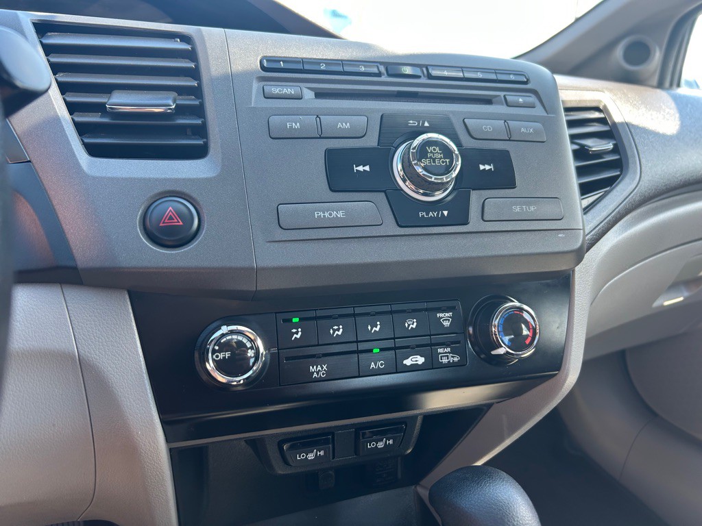 2012 Honda Civic Image 19
