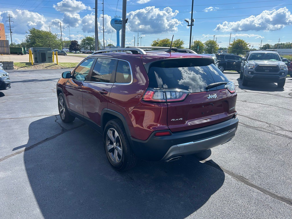 2019 Jeep Cherokee Image 5