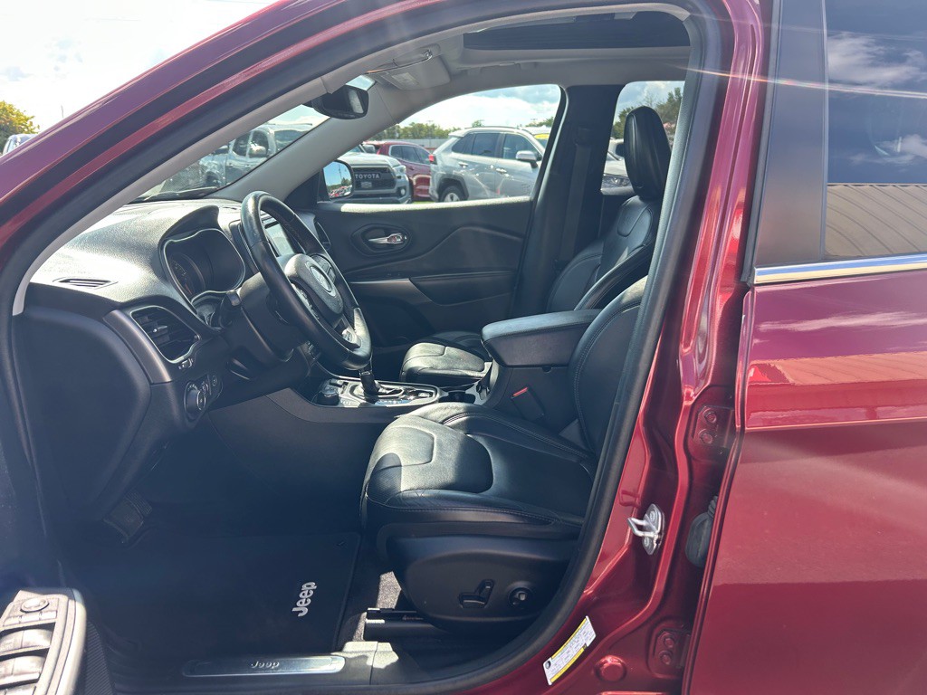 2019 Jeep Cherokee Image 14