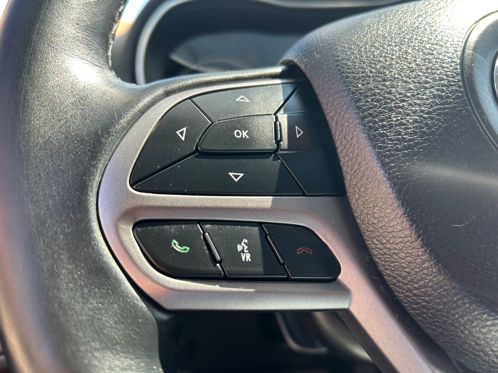 2019 Jeep Cherokee Image 19
