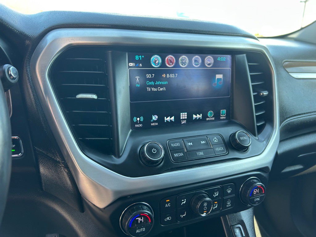 2017 GMC Acadia Image 22