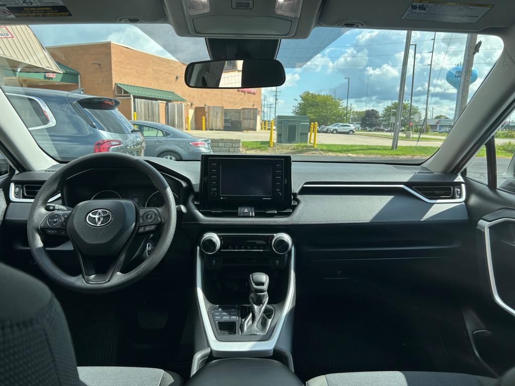2022 Toyota Rav4 Image 12