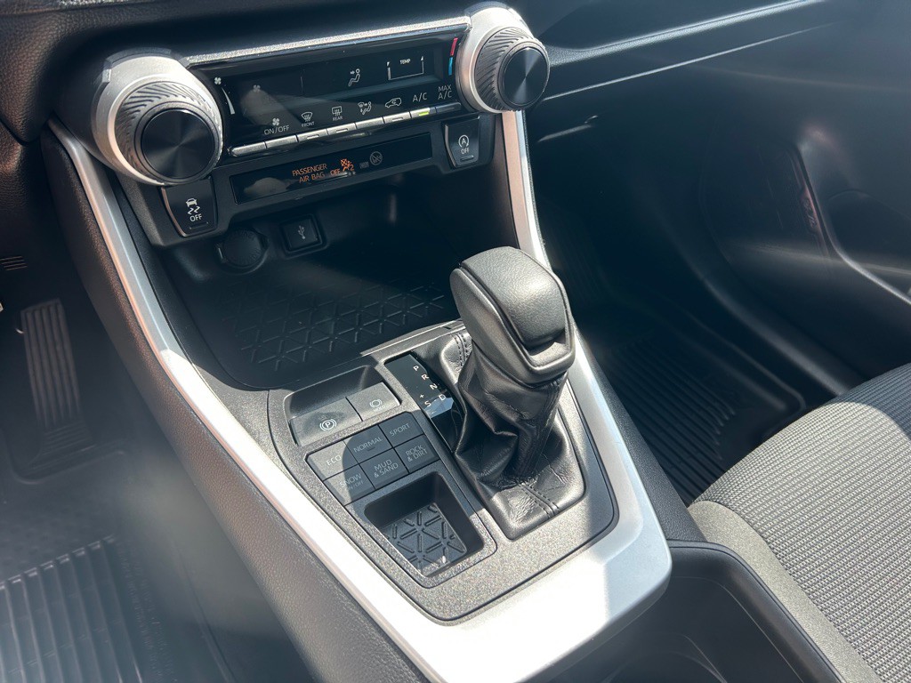 2022 Toyota Rav4 Image 23