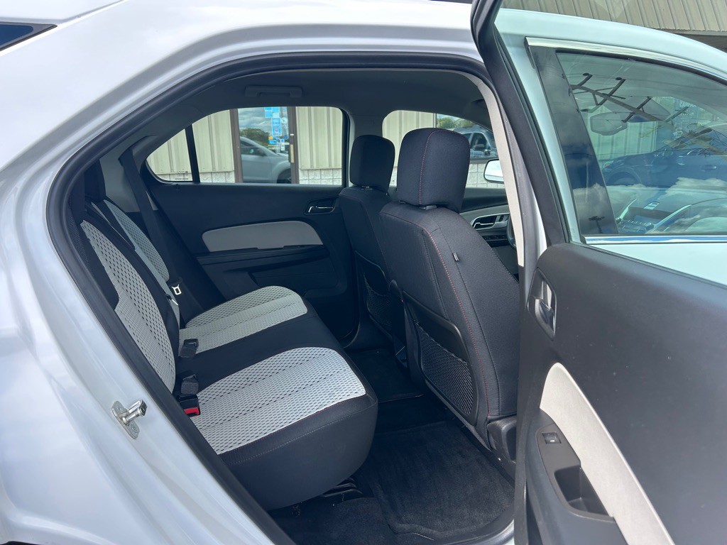 2015 Chevrolet Equinox Image 8