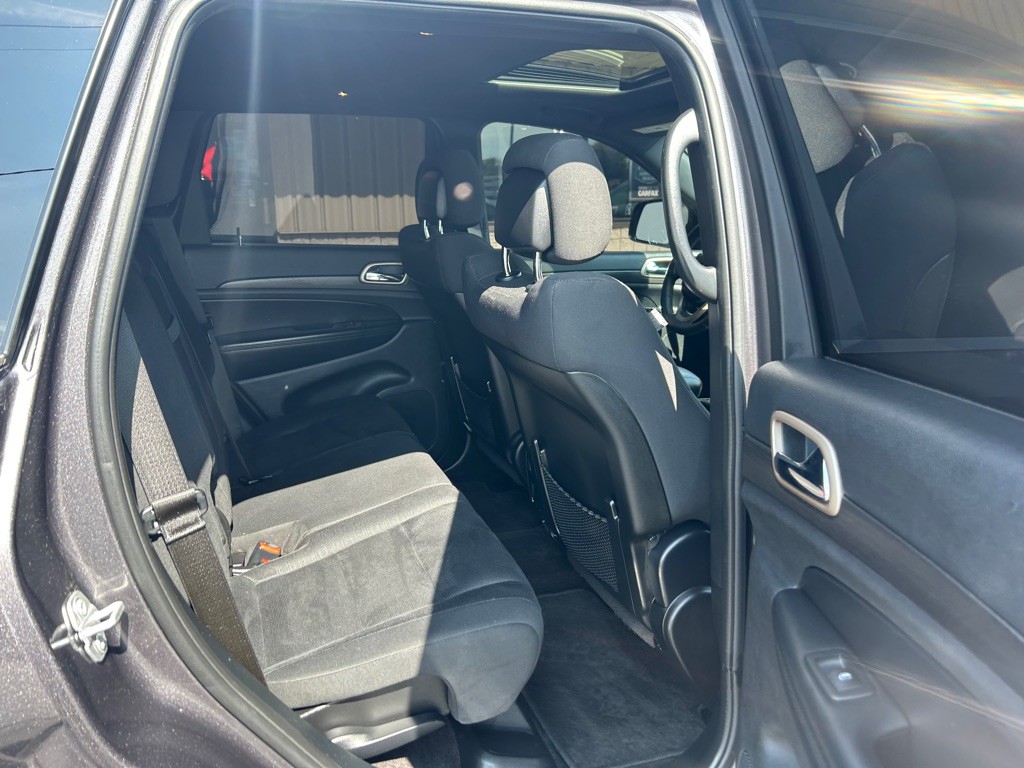 2016 Jeep Grand Cherokee Image 8