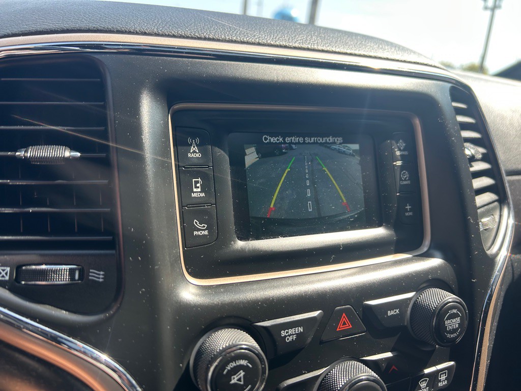 2016 Jeep Grand Cherokee Image 23