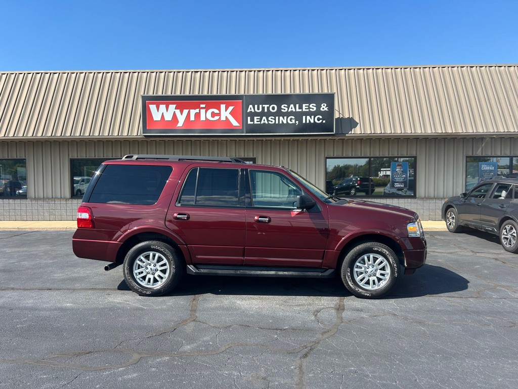2012 Ford Expedition Image 1