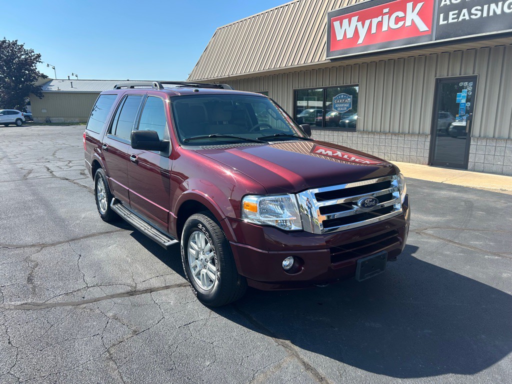 2012 Ford Expedition Image 2