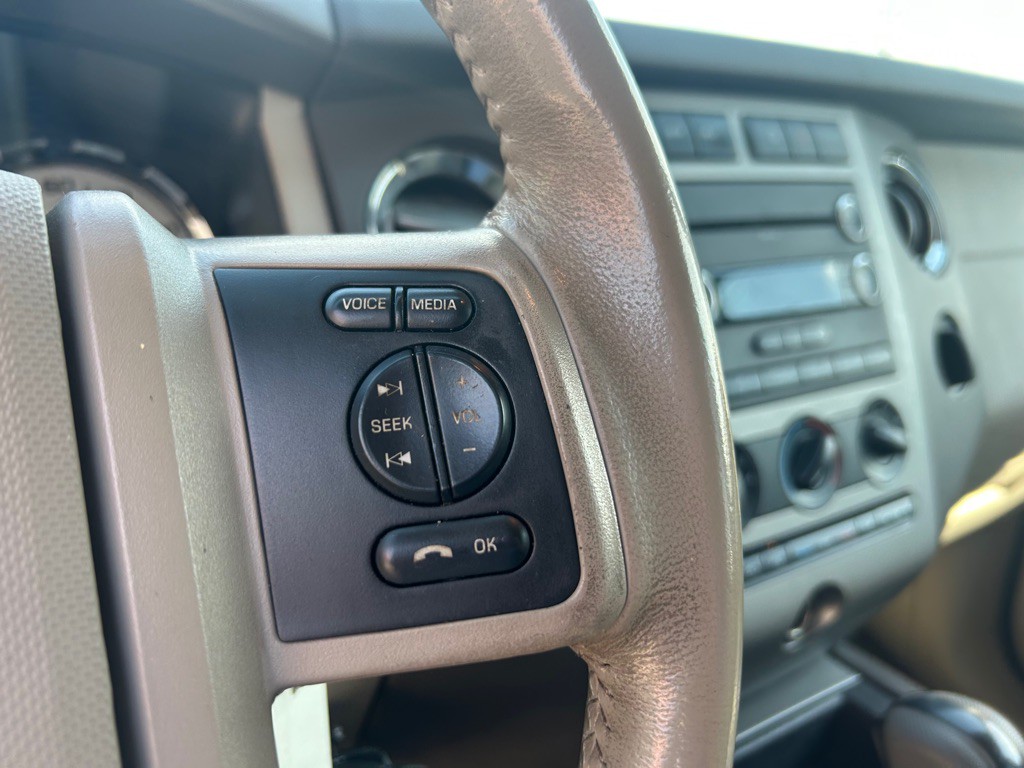 2012 Ford Expedition Image 19