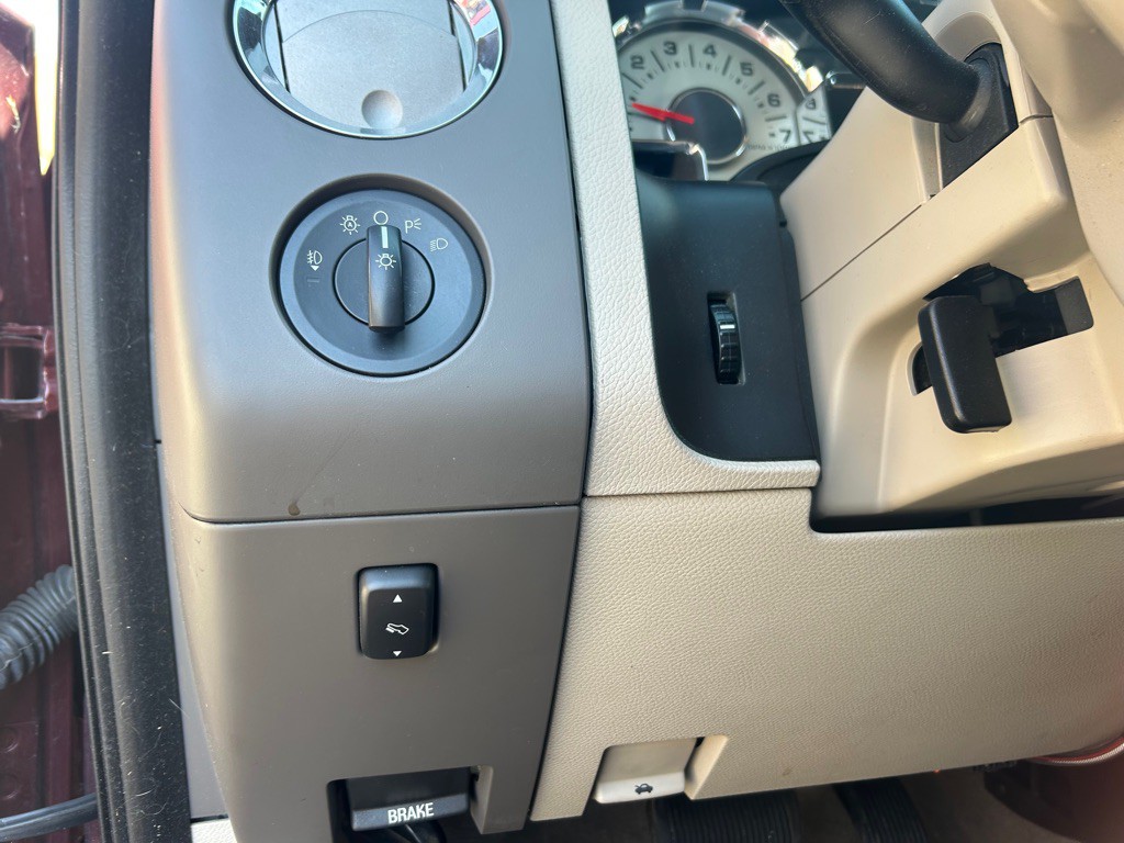 2012 Ford Expedition Image 20
