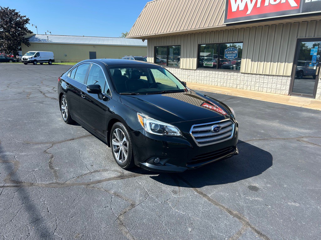2017 Subaru Legacy Image 2
