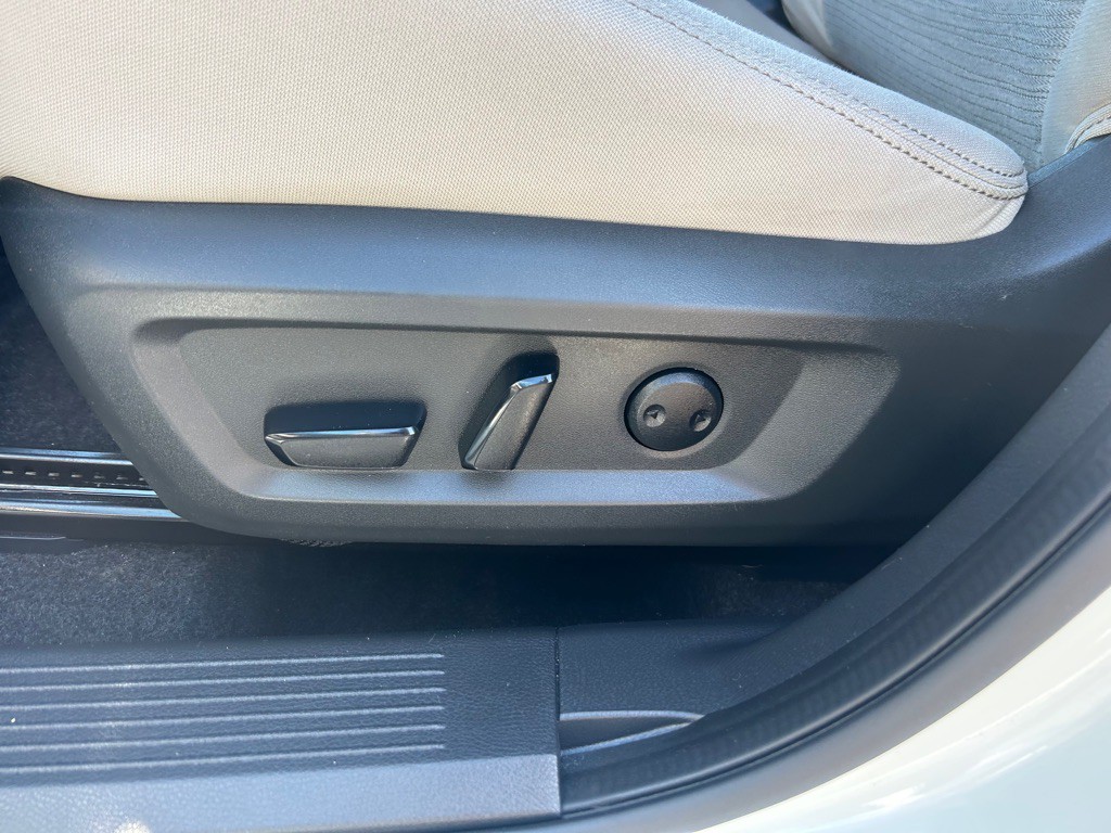 2021 Nissan Rogue Image 13