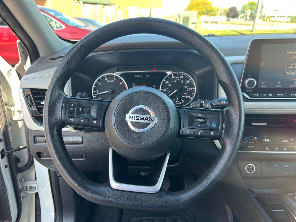 2021 Nissan Rogue Image 15