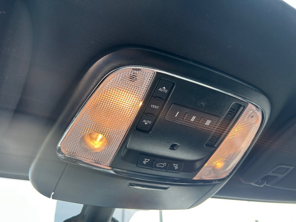 2020 Jeep Grand Cherokee Image 26