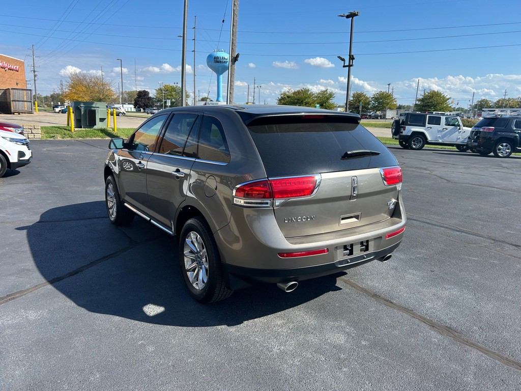 2012 Lincoln MKX Image 5