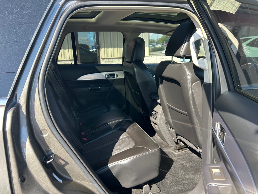 2012 Lincoln MKX Image 8