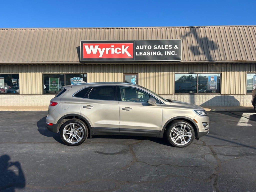 2015 Lincoln MKC Image 1