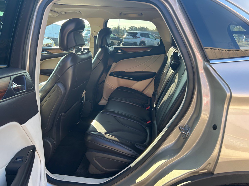 2015 Lincoln MKC Image 12