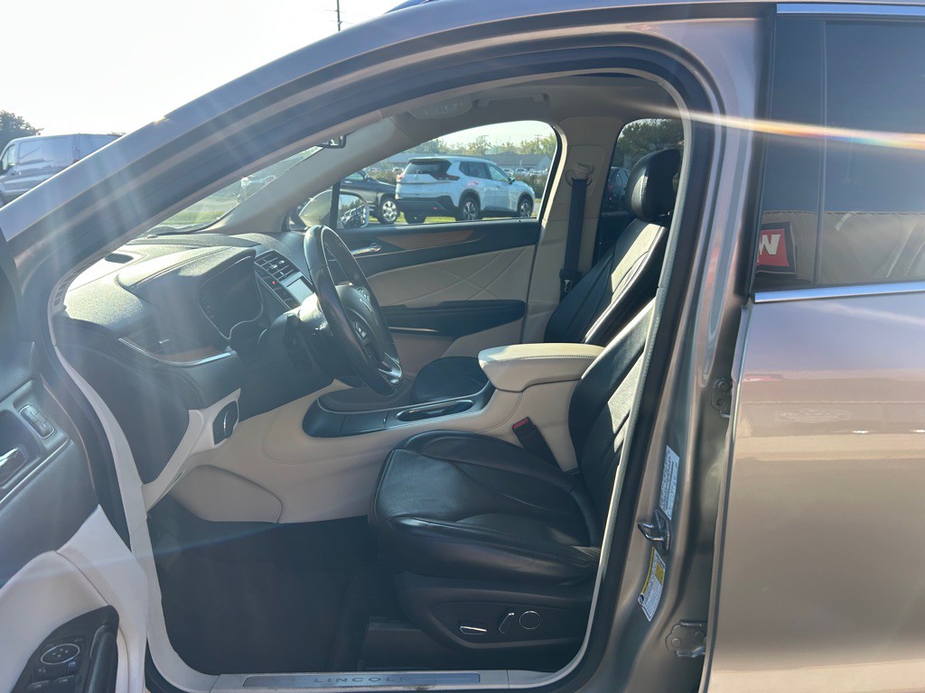 2015 Lincoln MKC Image 15