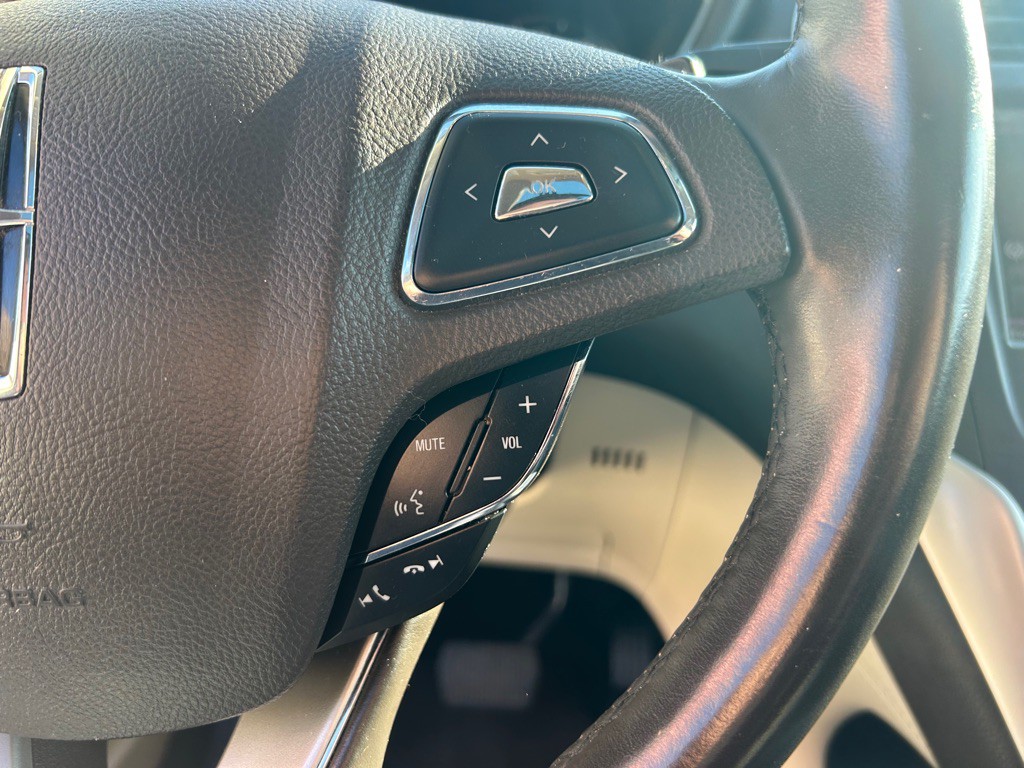 2015 Lincoln MKC Image 21