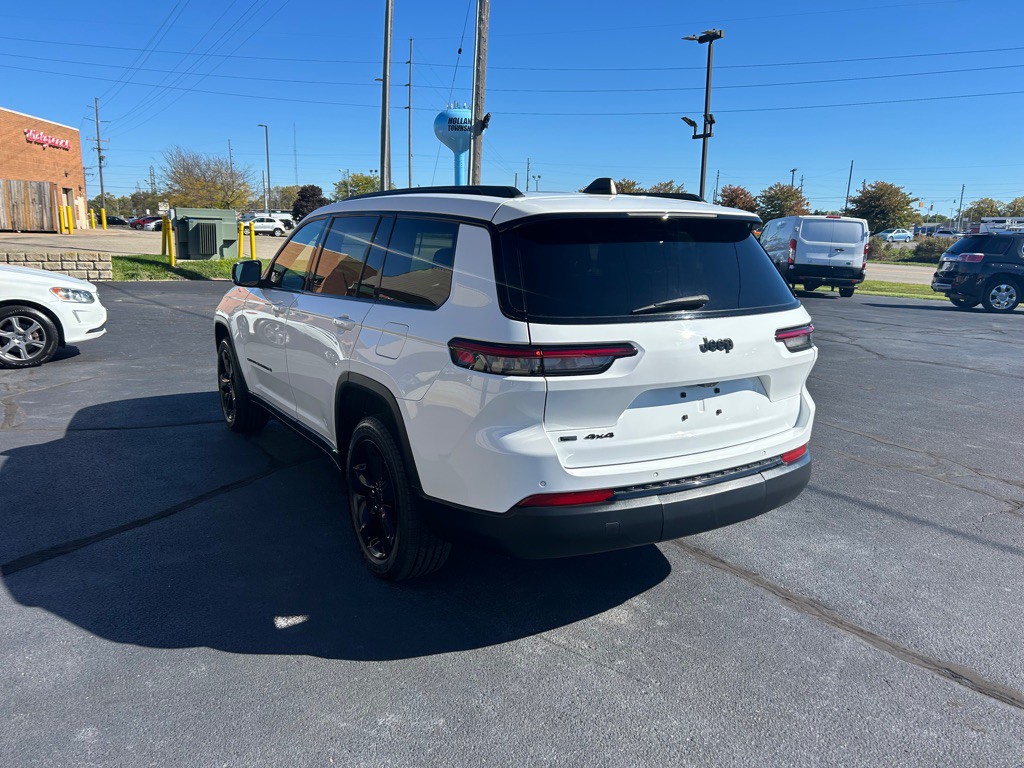 2021 Jeep Grand Cherokee Image 5