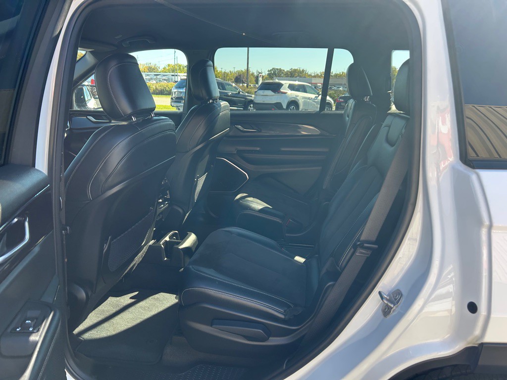 2021 Jeep Grand Cherokee Image 12