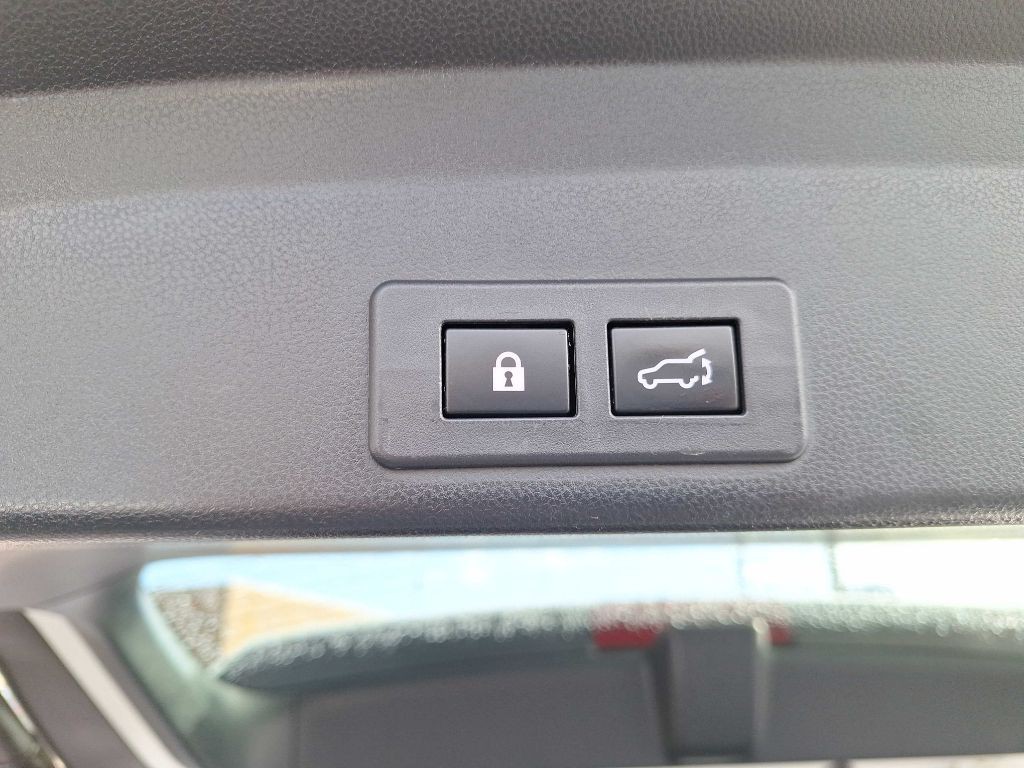 2020 Subaru Ascent Image 8