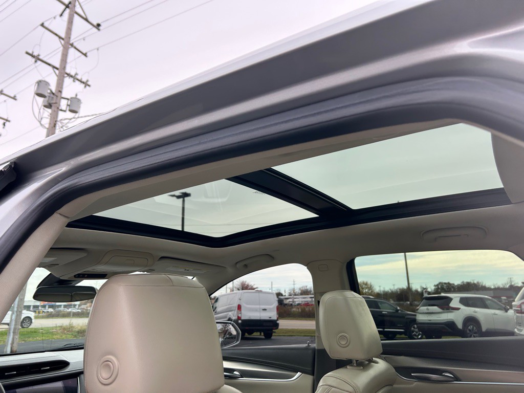 2018 Cadillac XT5 Image 12