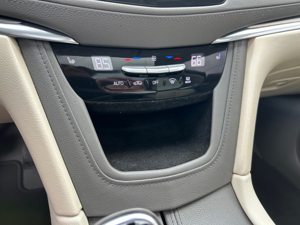 2018 Cadillac XT5 Image 24