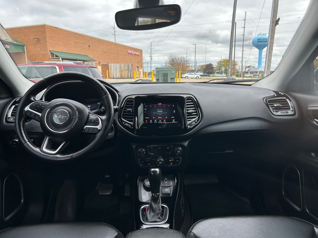 2020 Jeep Compass Image 11