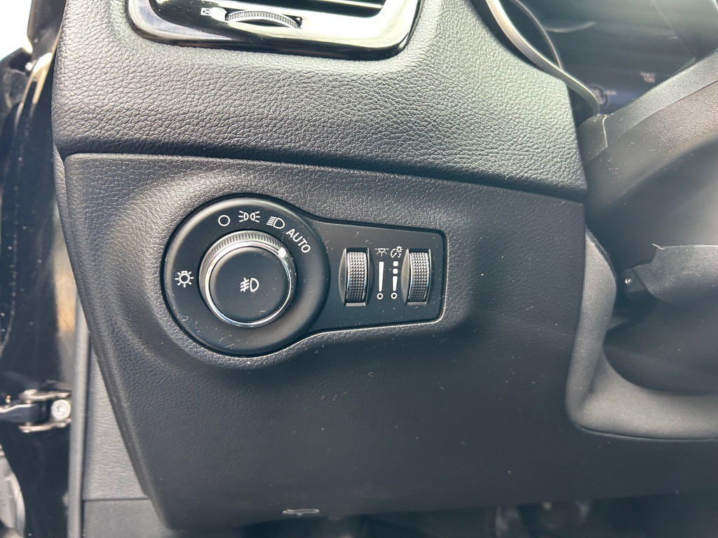 2020 Jeep Compass Image 19