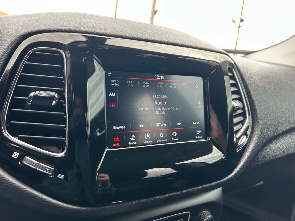 2020 Jeep Compass Image 20