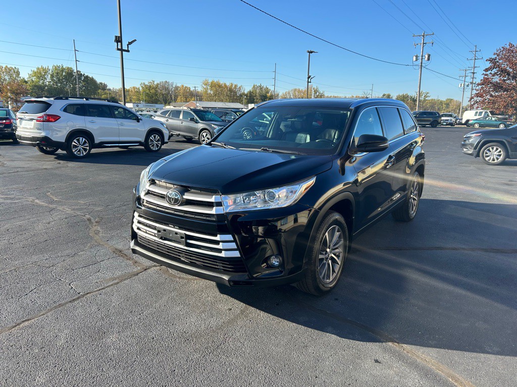 2019 Toyota Highlander Image 3