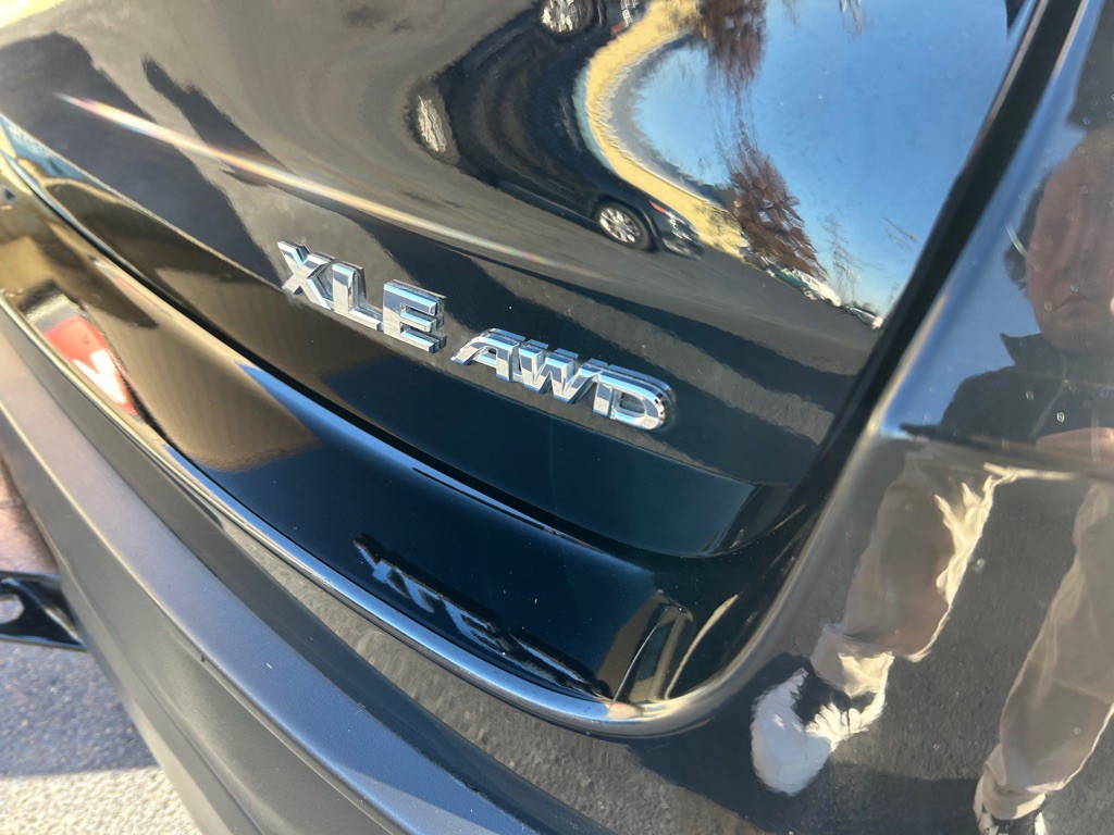 2019 Toyota Highlander Image 7