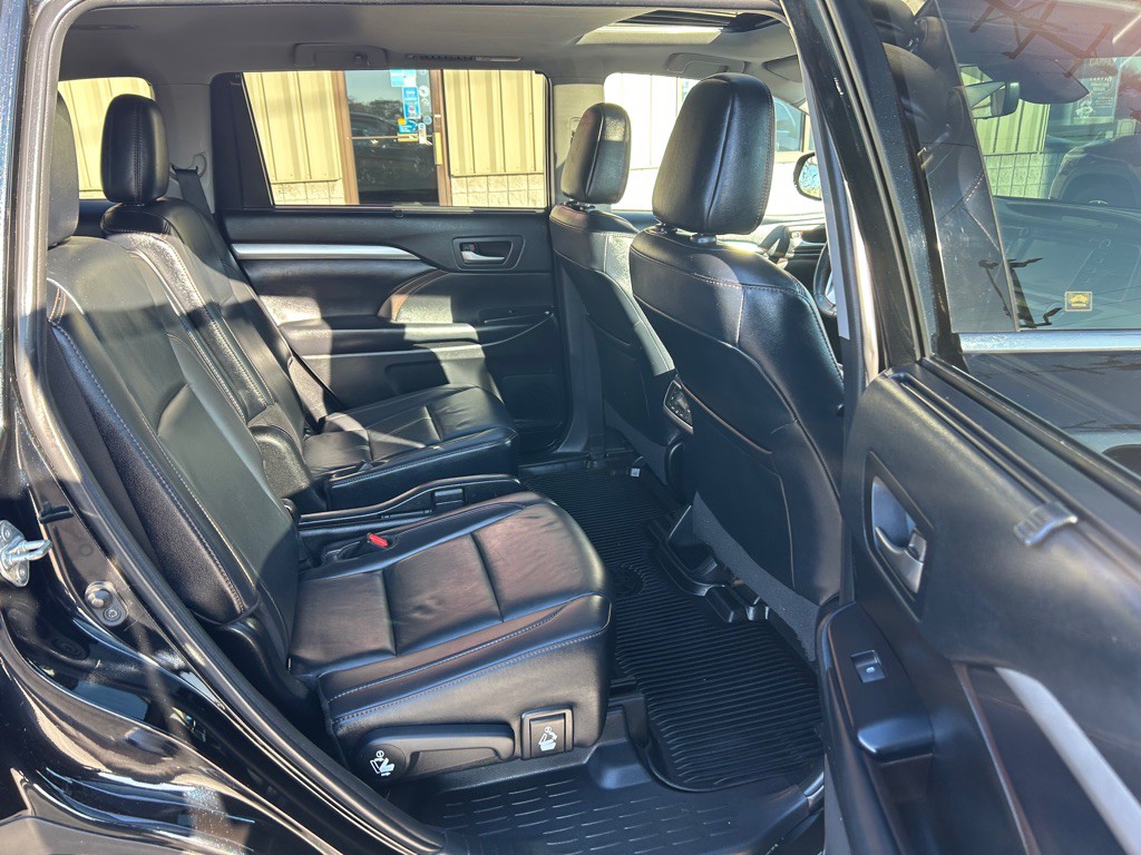 2019 Toyota Highlander Image 9